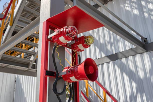 Giroflex com Sirene Industrial: A Importância da Segurança e Sinalização