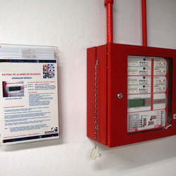 Instalação de alarmes de incêndio